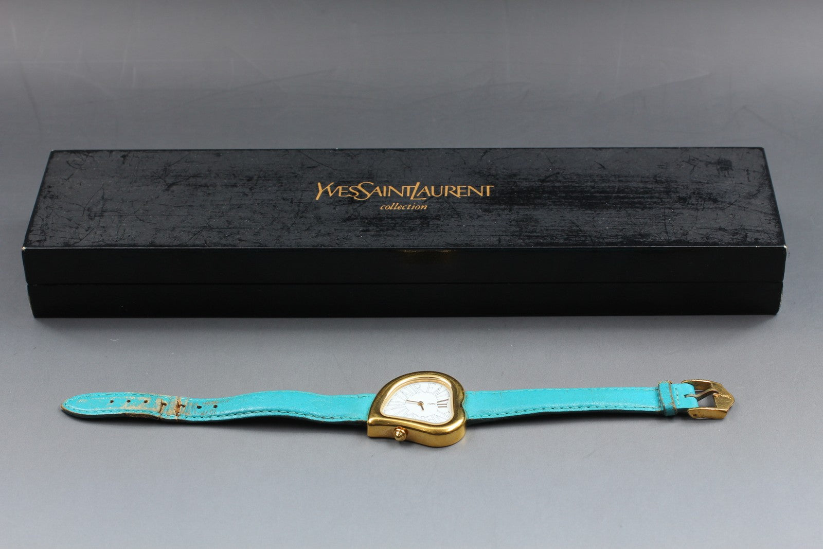 Yves Saint Laurent Heart Gold Women's Watch Quartz 31mm JAPAN Box