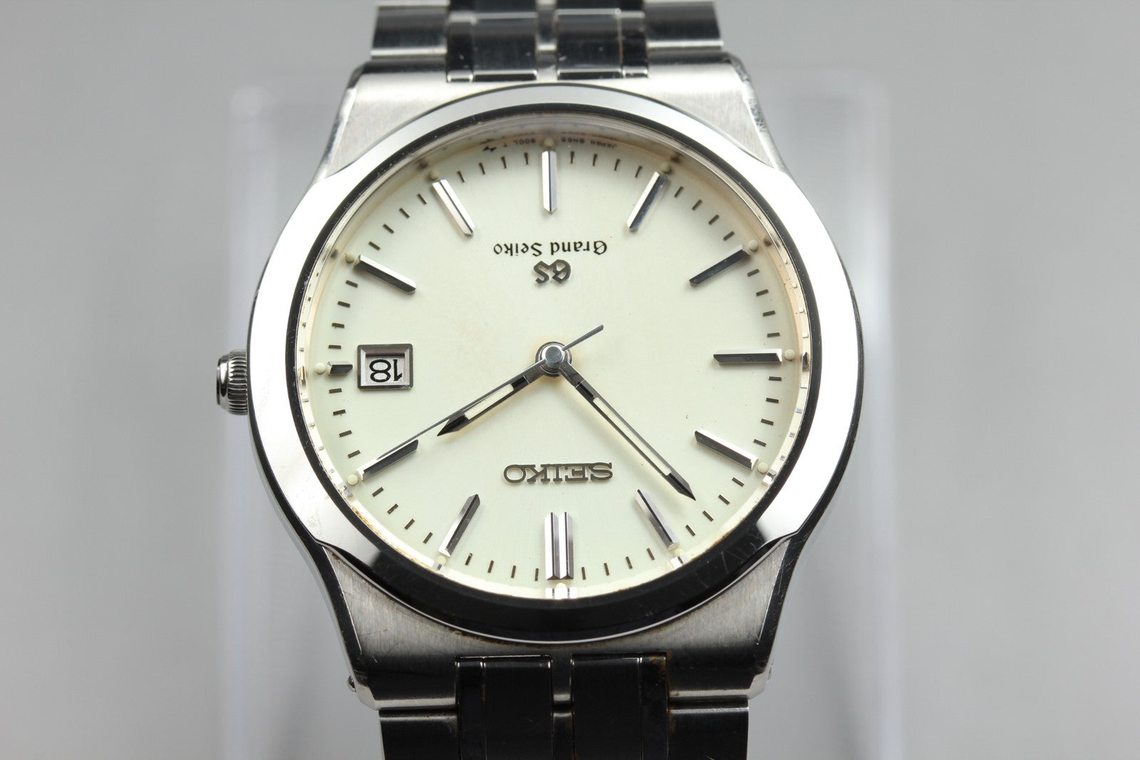 Vintage SEIKO Grand Seiko 8N65-9000 Quartz Unisex Silver Watch 36mm From JAPAN