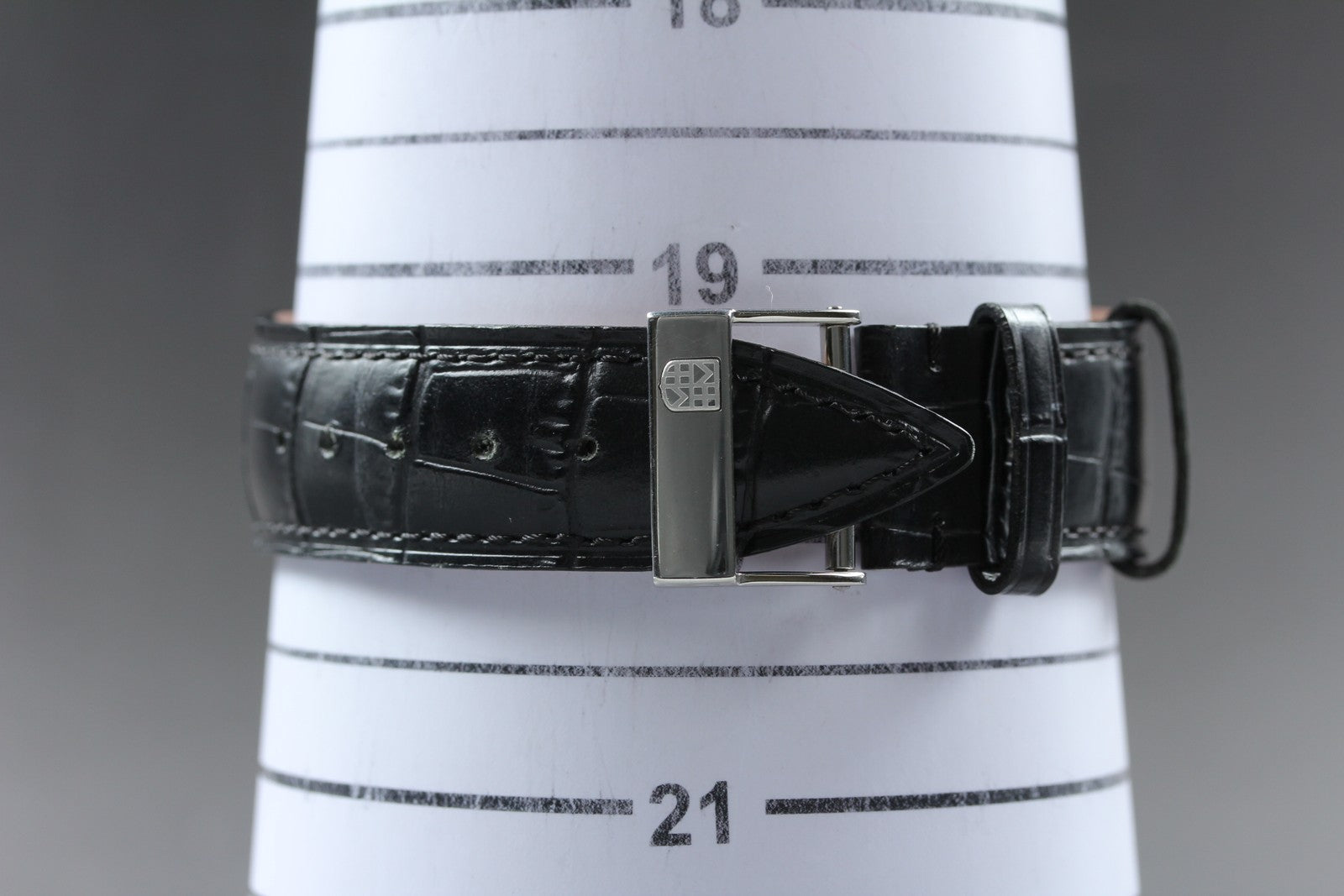 Frederique Constant Heartbeat FC-303/310/315X4C4/5/6 Black 30mm AT Men's Watch