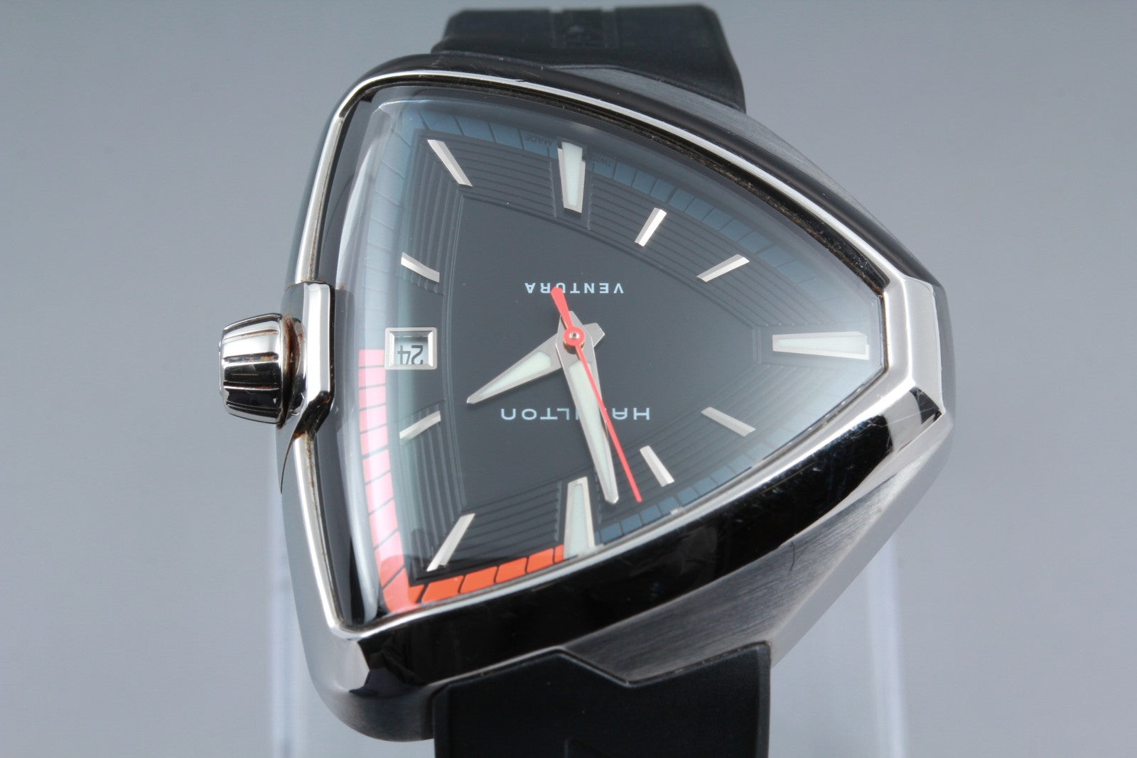 New Batt Hamilton Ventura Elvis80 H245510 Black Date Quartz Men's Watch 41mm JP
