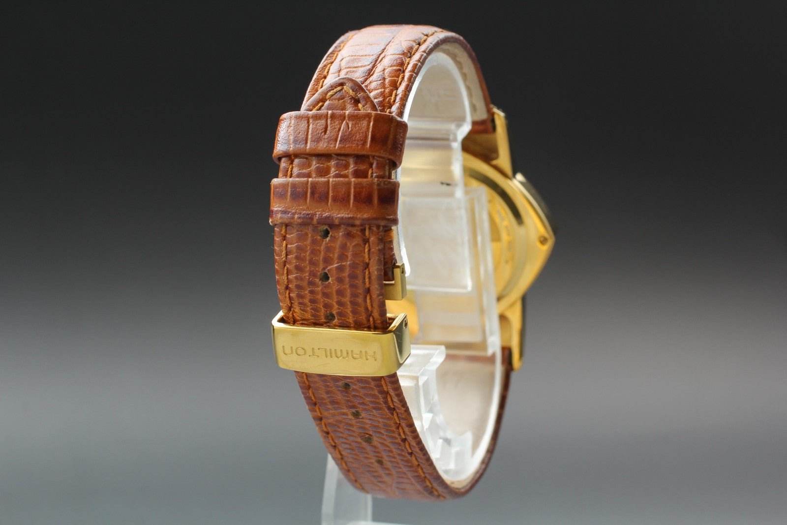 New Batt Hamilton Ventura H243010 Quartz White Dial Women's Watch 32mm JAPAN Box