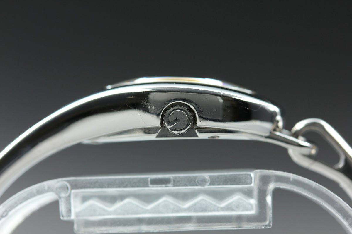 GUCCI 103 Champagne Floral Dial Silver Quartz 21 mm Bangle Women's Watch
