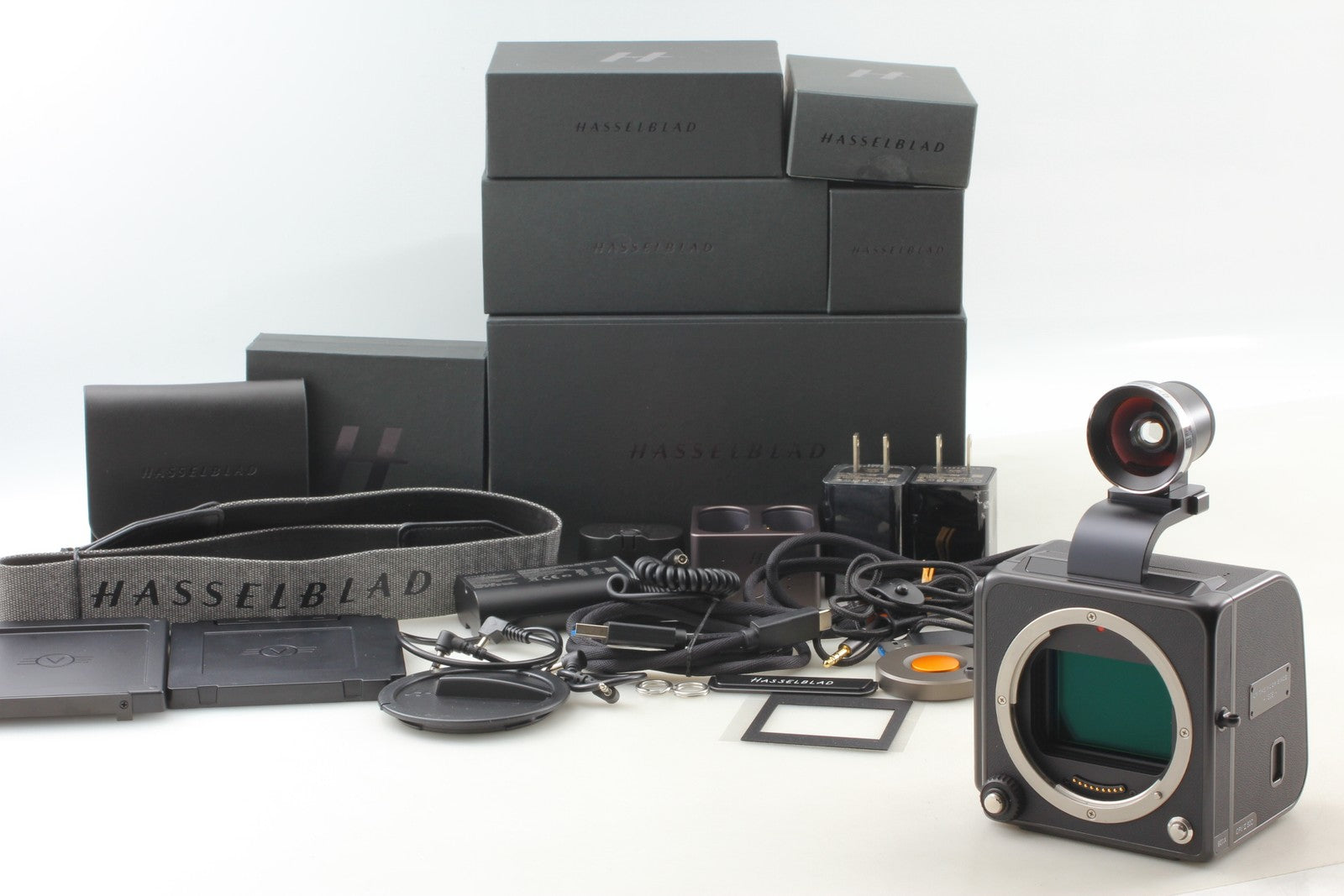 Hasselblad 907X Special Edition On the Moon Since 1969 CFV II 50C Limited Camera