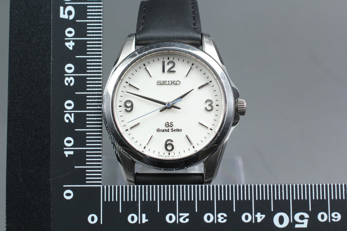 GRAND SEIKO 8J55-0010 SBGF009 GS 35mm White Black Quartz Men's Watch JAPAN