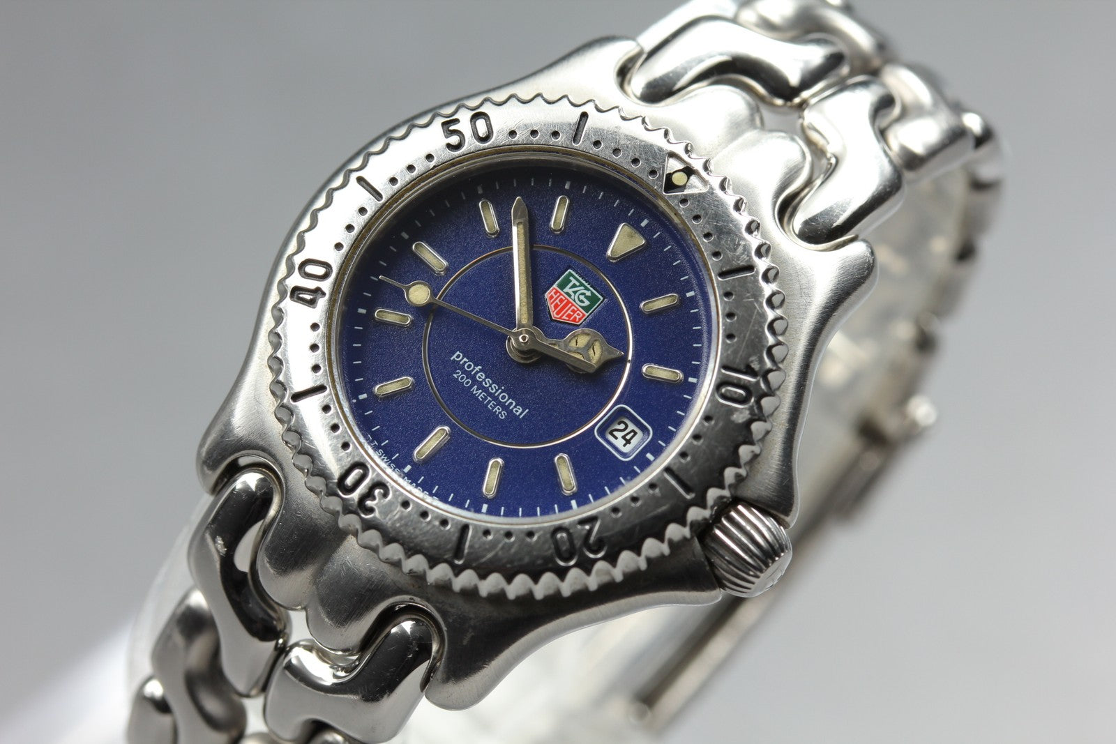 Vintage TAG Heuer SEL WG131A Quartz Blue Dial Women's Watch 28mm JAPAN