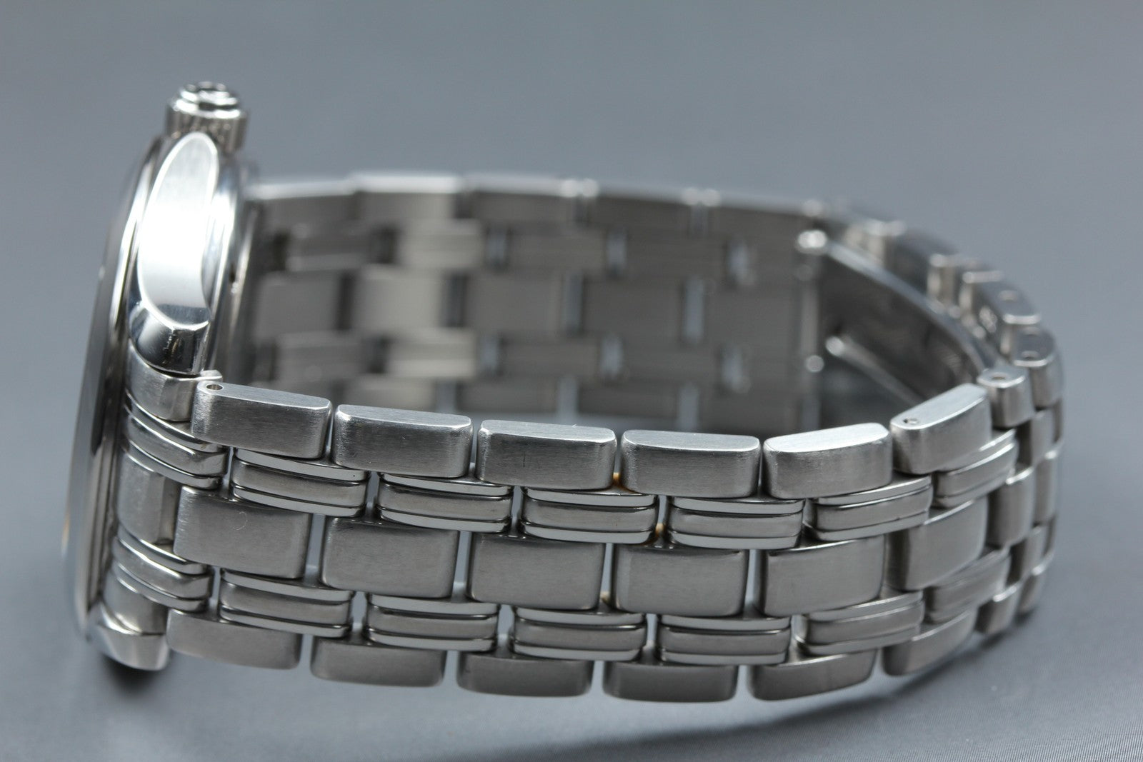 Near MINT- Box Omega Seamaster 120M 2511.31 Cal.1538 Silver Qz 36mm Men's Watch