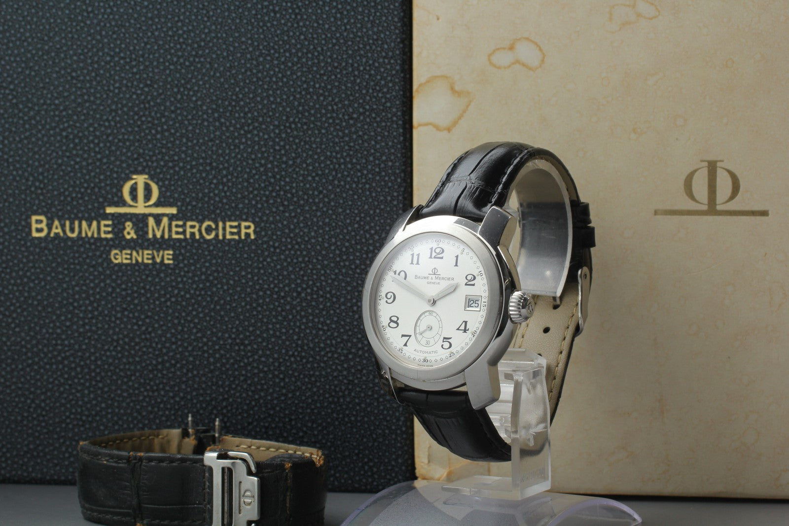 BAUME&MERCIER Capeland MV045221 Silver Automatic Date Men's Watch 37mm Japan