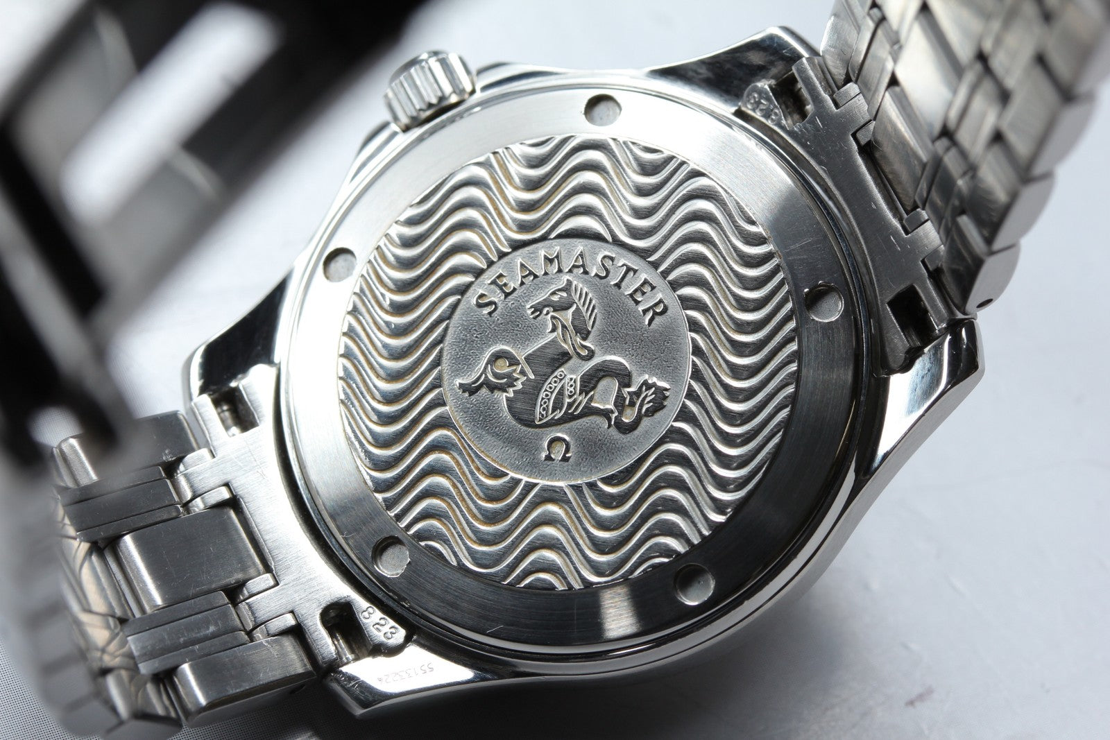 Near MINT- Box Omega Seamaster 120M 2511.31 Cal.1538 Silver Qz 36mm Men's Watch