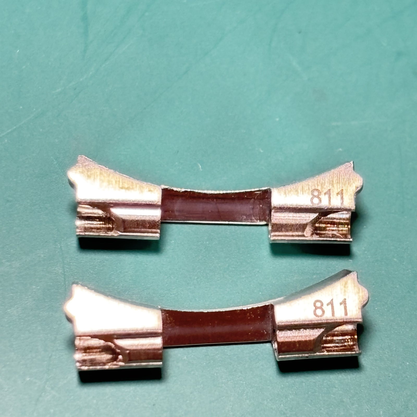 7319464
