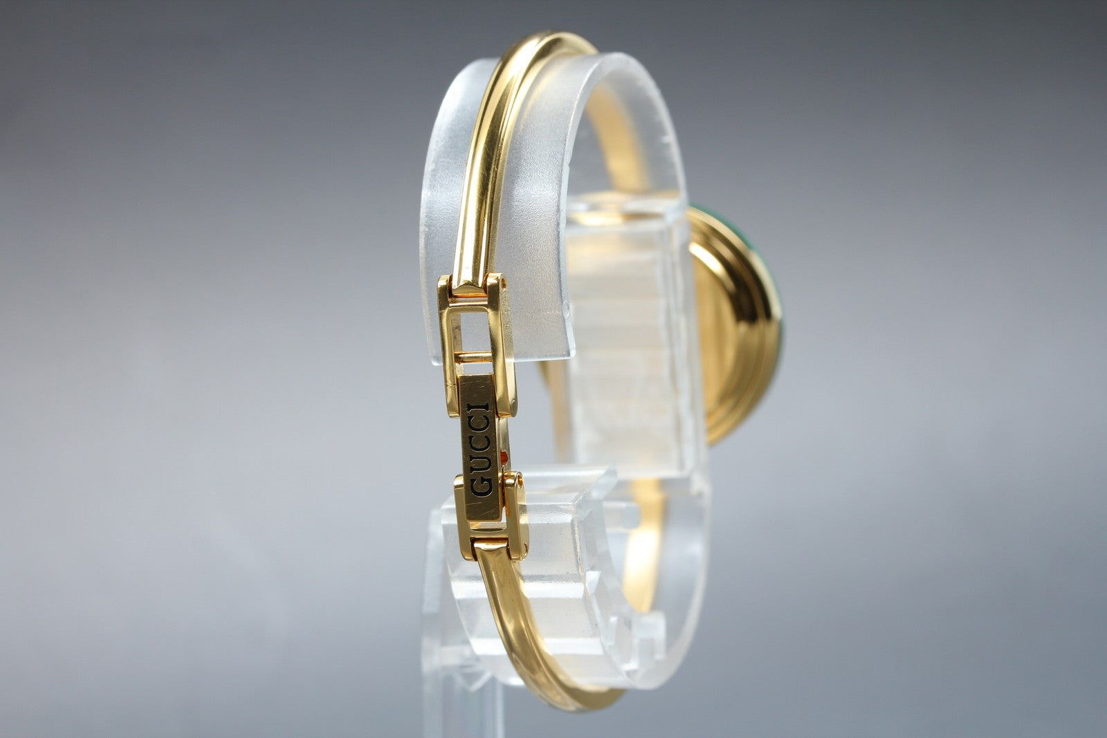 New Batt Gucci Change Bezel 11/12.2 12Color Women's White Quartz Watch JAPAN