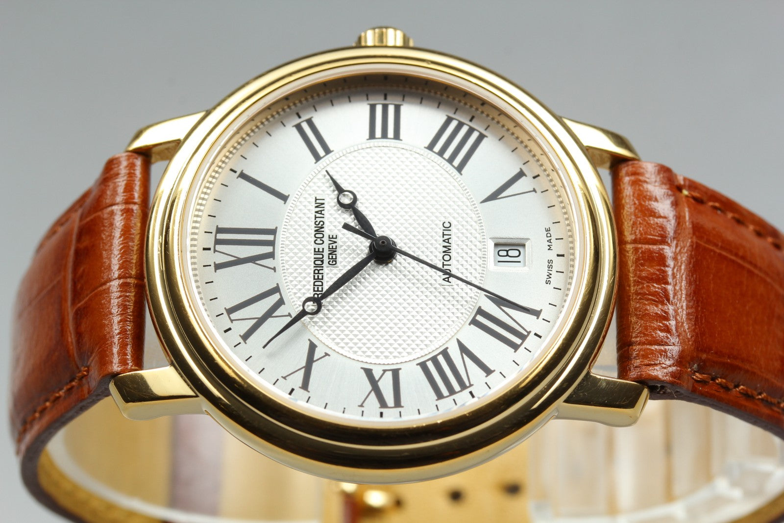 FREDERIQUE CONSTANT Geneve FC-303/310X3P5/6 Classics Automatic Men's 38mm Exc+5