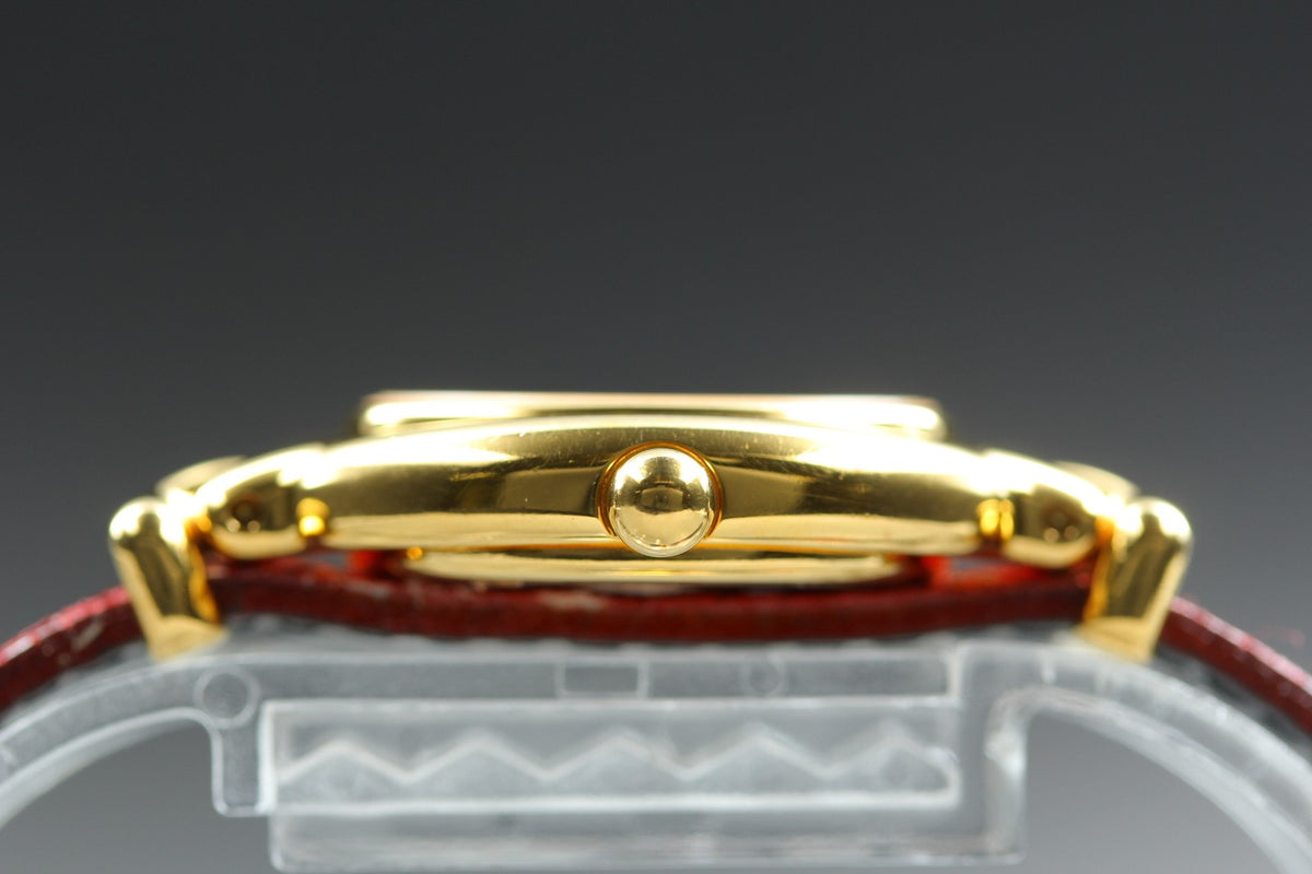 FENDI 640L Chameleon Red Leather Belt Gold 24mm Women's Quartz Watch Vintage