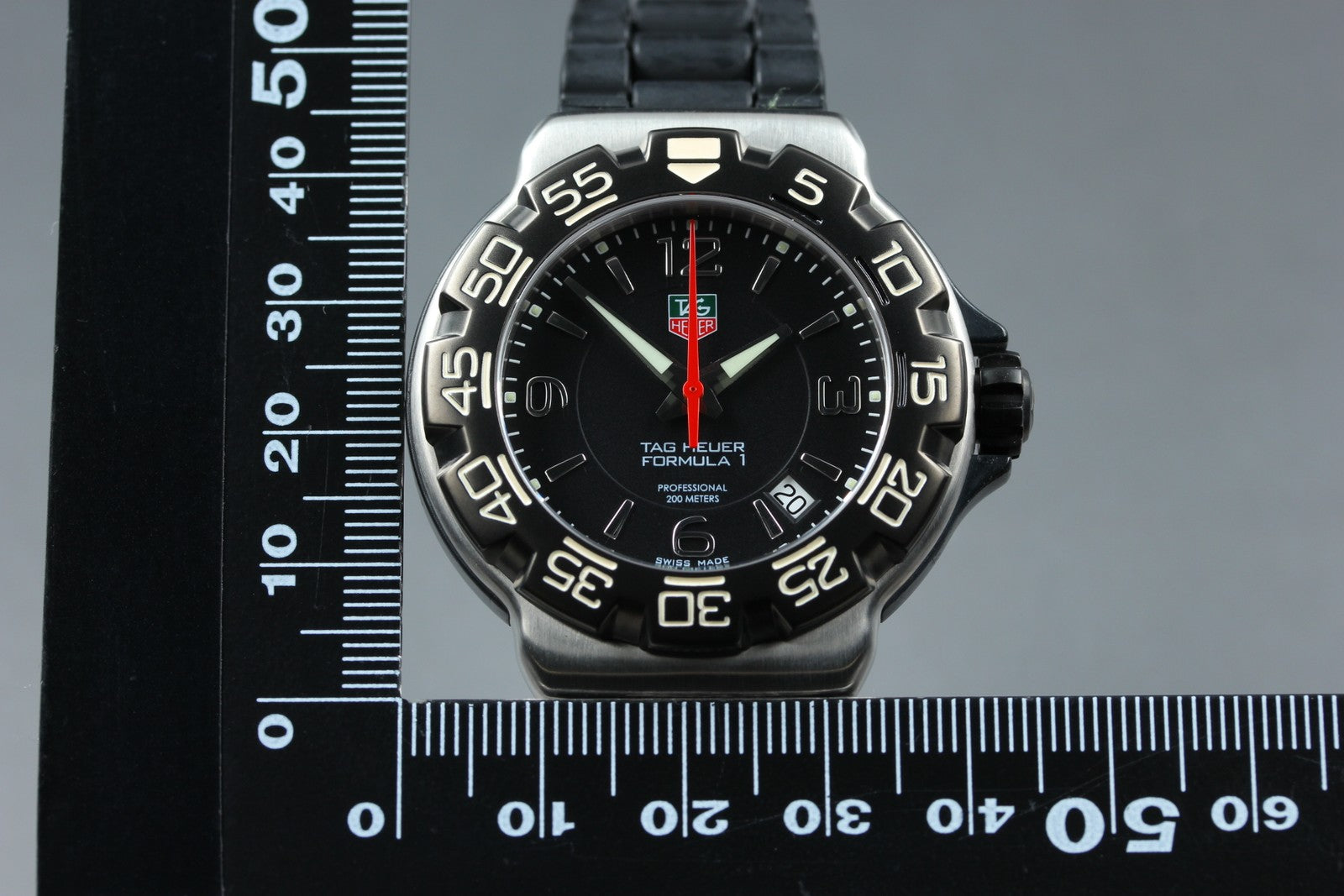 New Batt TAG HEUER Formula 1 WAC1110-0 Quartz Black Men's Watch 40mm JAPAN Box