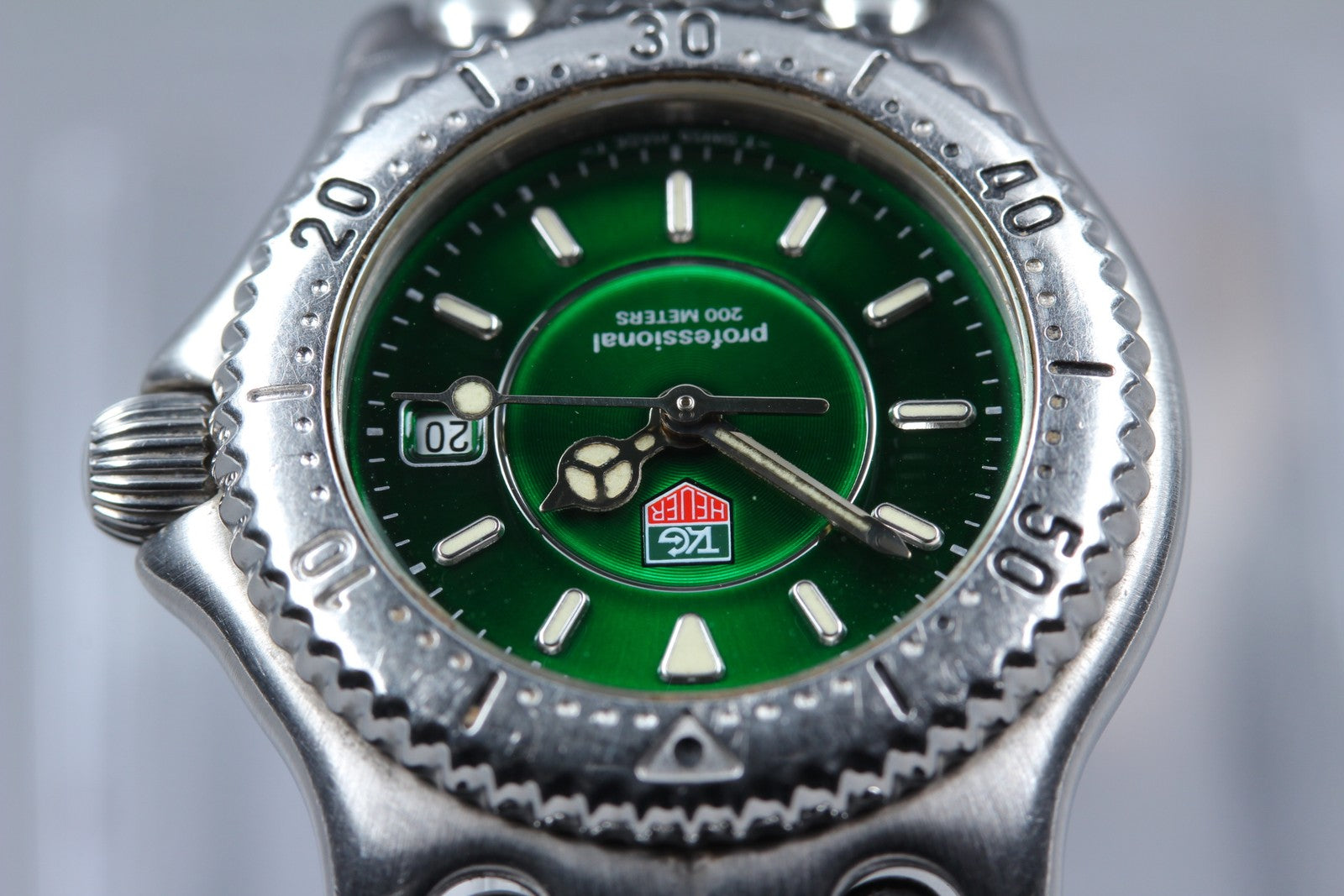 TAG Heuer SEL WG131E Green Dial Quartz Date Women's Watch 27mm JAPAN Exc+5
