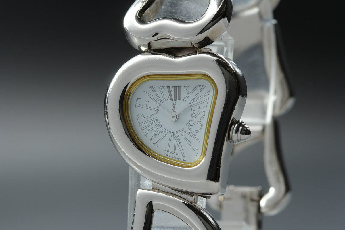 Yves Saint Laurent Heart Silver 4520-H15556 24mm Women's Watch Quartz Vintage