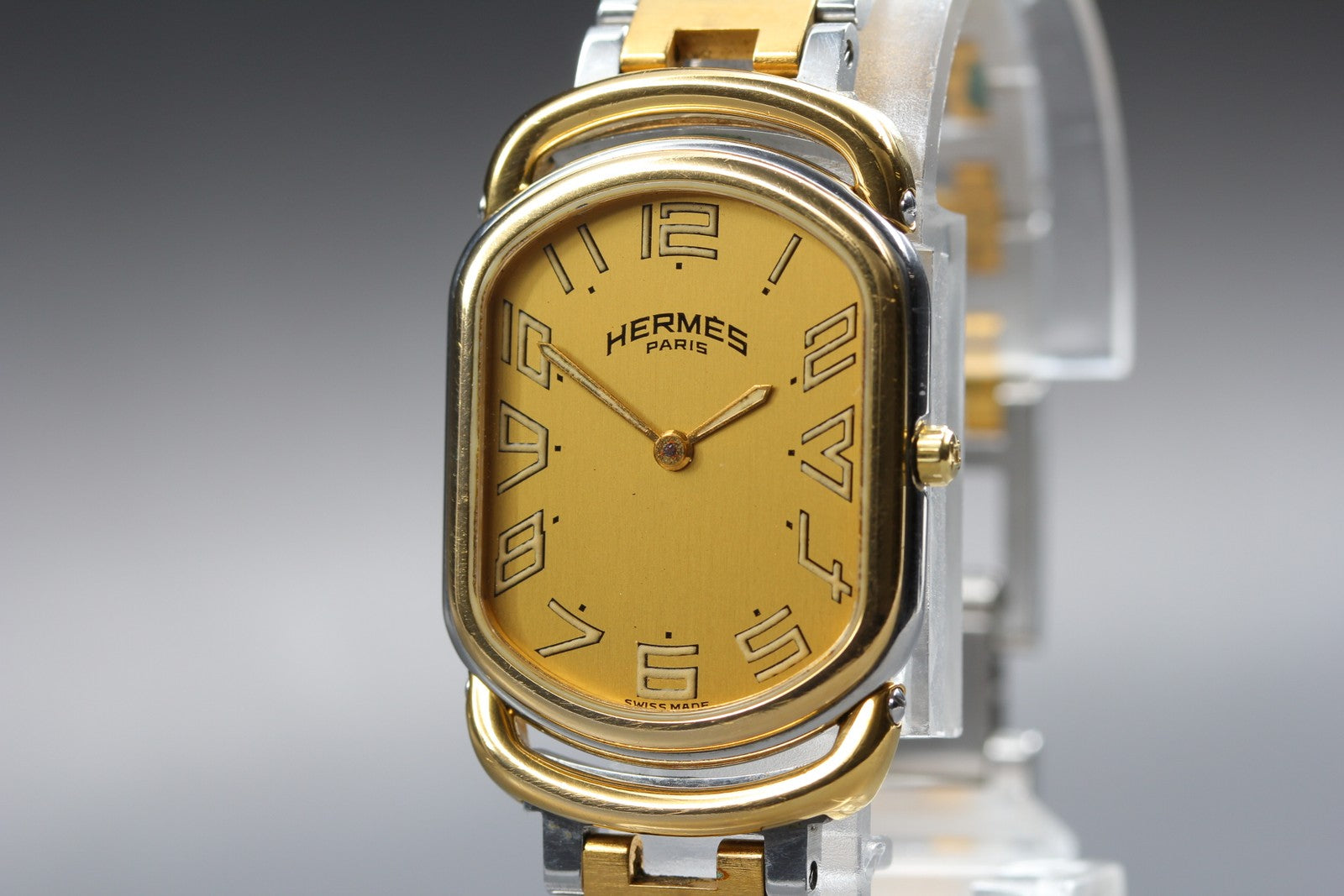 New Batt HERMES Rally RA1.240 Quartz Gold Dial Women's Watch 25mm JAPAN Box