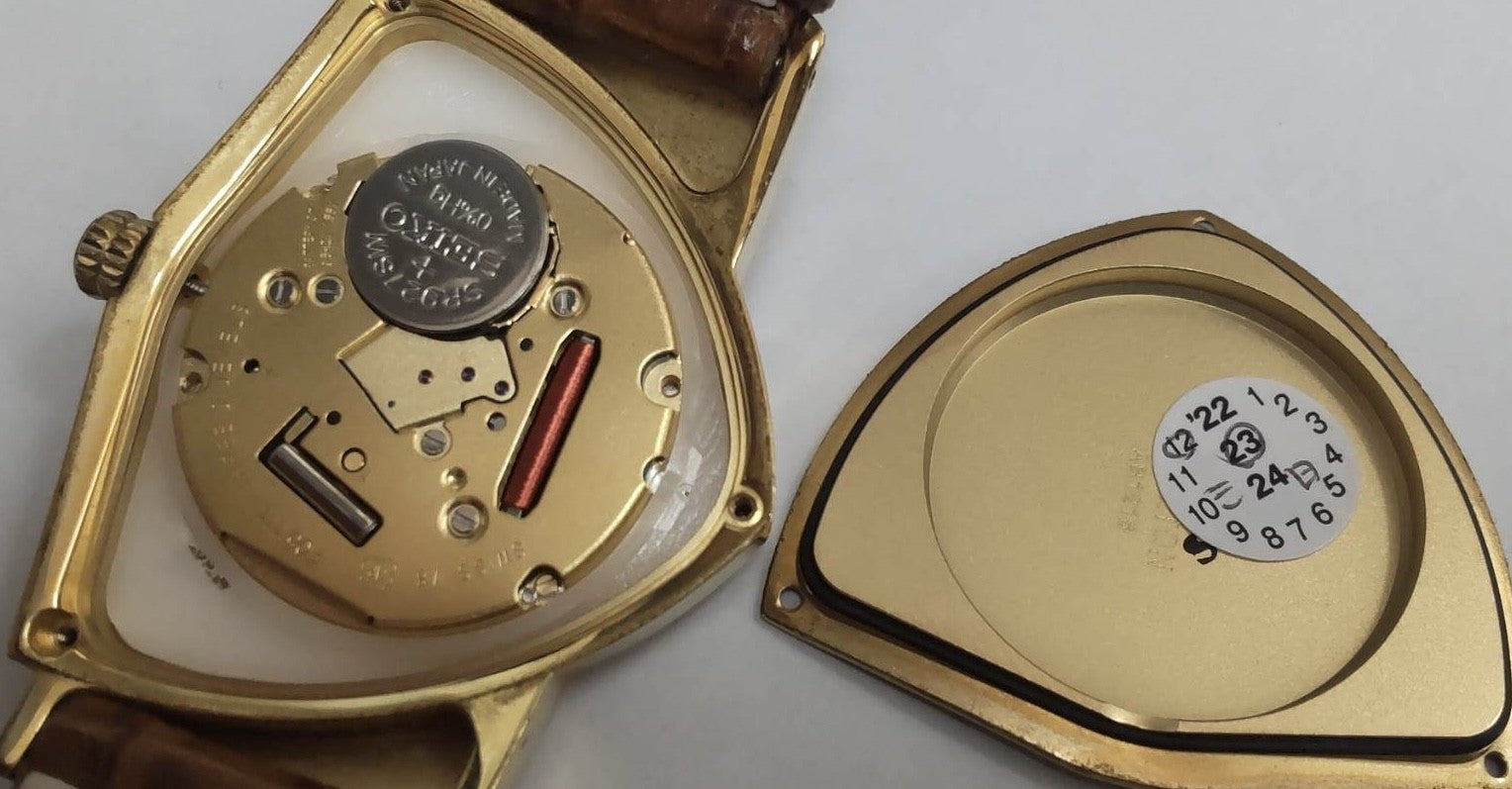 New Batt Hamilton Ventura H243010 Quartz White Dial Men's Watch 32mm Exc+4*Box