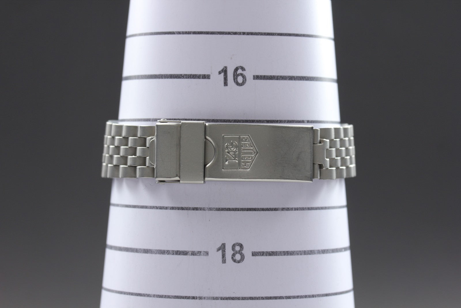 Vintage TAG Heuer Formula 1 WA1418 White Quartz Women's Watch 28mm From JAPAN