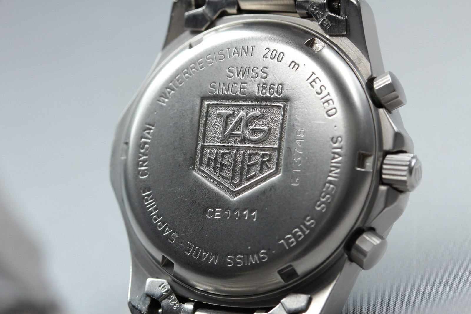 Vintage TAG HEUER Professional CE1111 Quartz Gray Men's Watch 40mm JAPAN Box