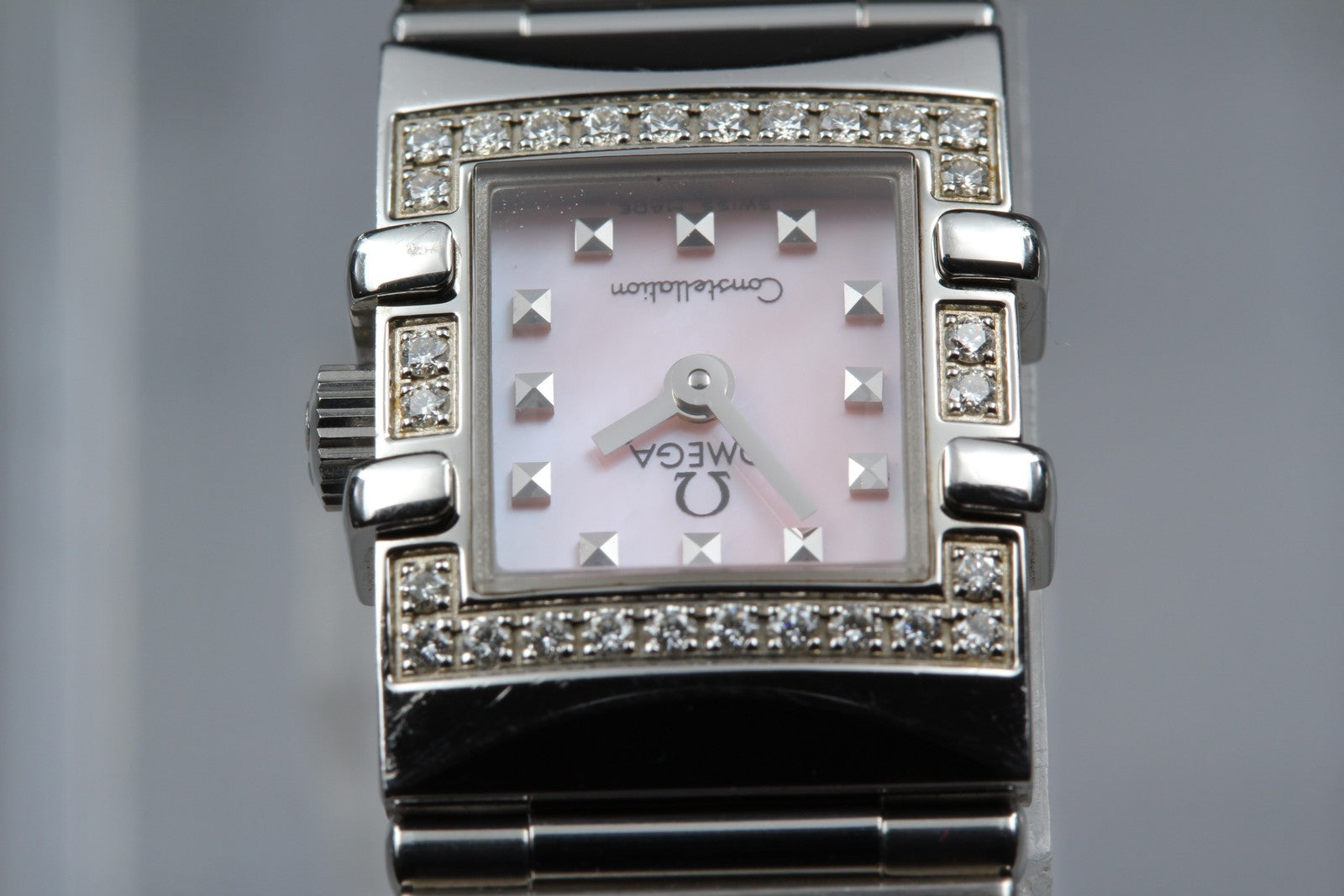 OMEGA Constellation Carre Quadra 1535.73 Cal.1376 Pink 15mm Qz Womens Watch Box