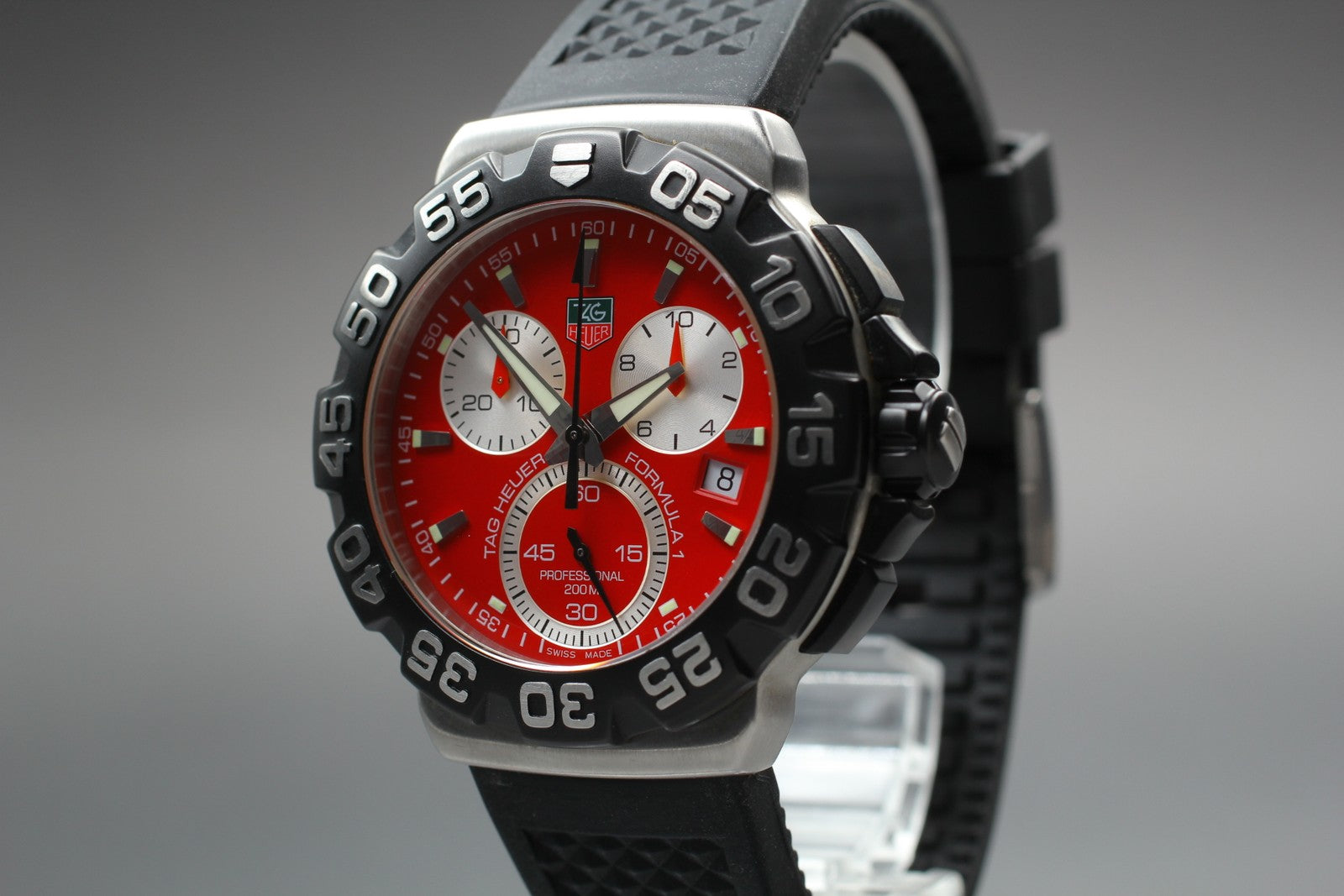Used* TAG Heuer Formula 1 CAH1112 Red Chronograph Quartz Men's Watch 42mm JAPAN