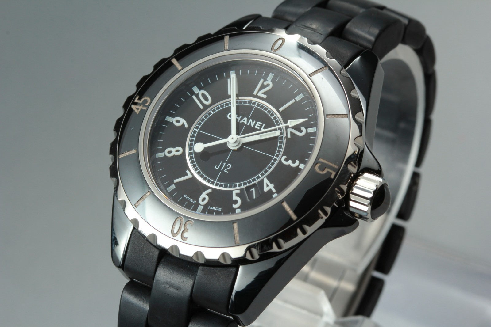 Overhauled Exc+5 Box CHANEL J12 H0681 Black Ceramic Rubber 33mm Qz Women’s Watch