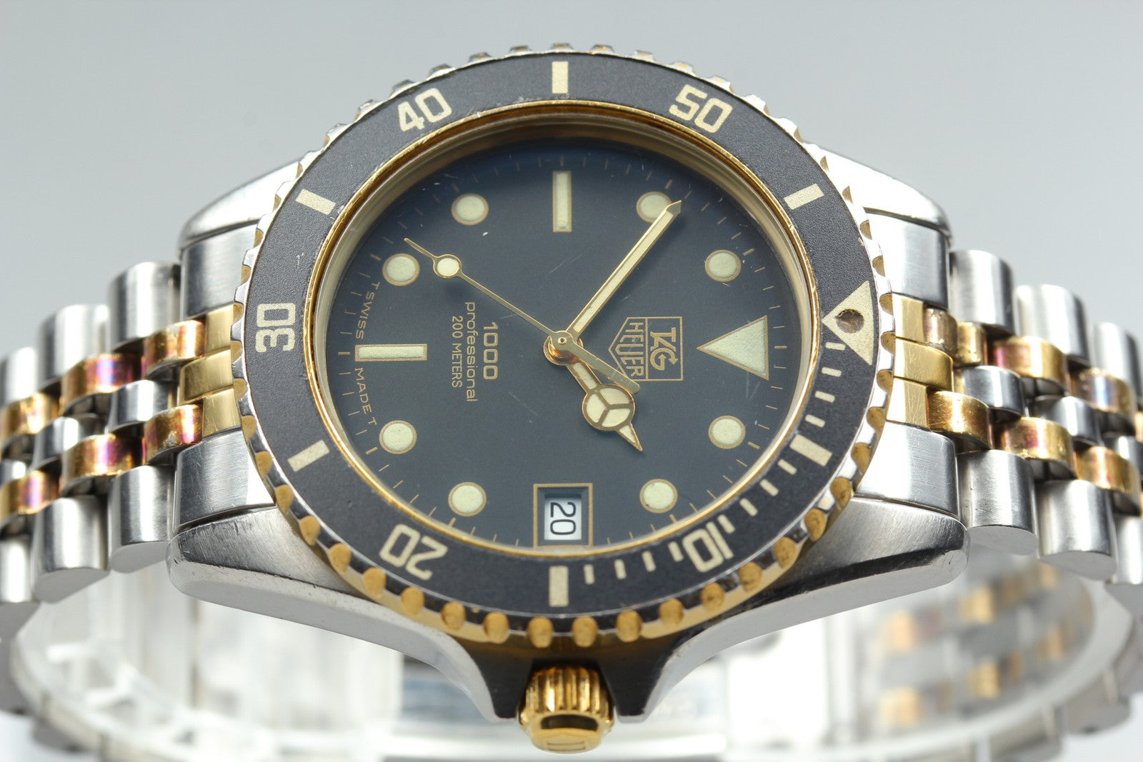 TAG Heuer 1000 PROFESSIONAL 980.020L Quartz Black Dial Men's Watch 37mm Exc+4