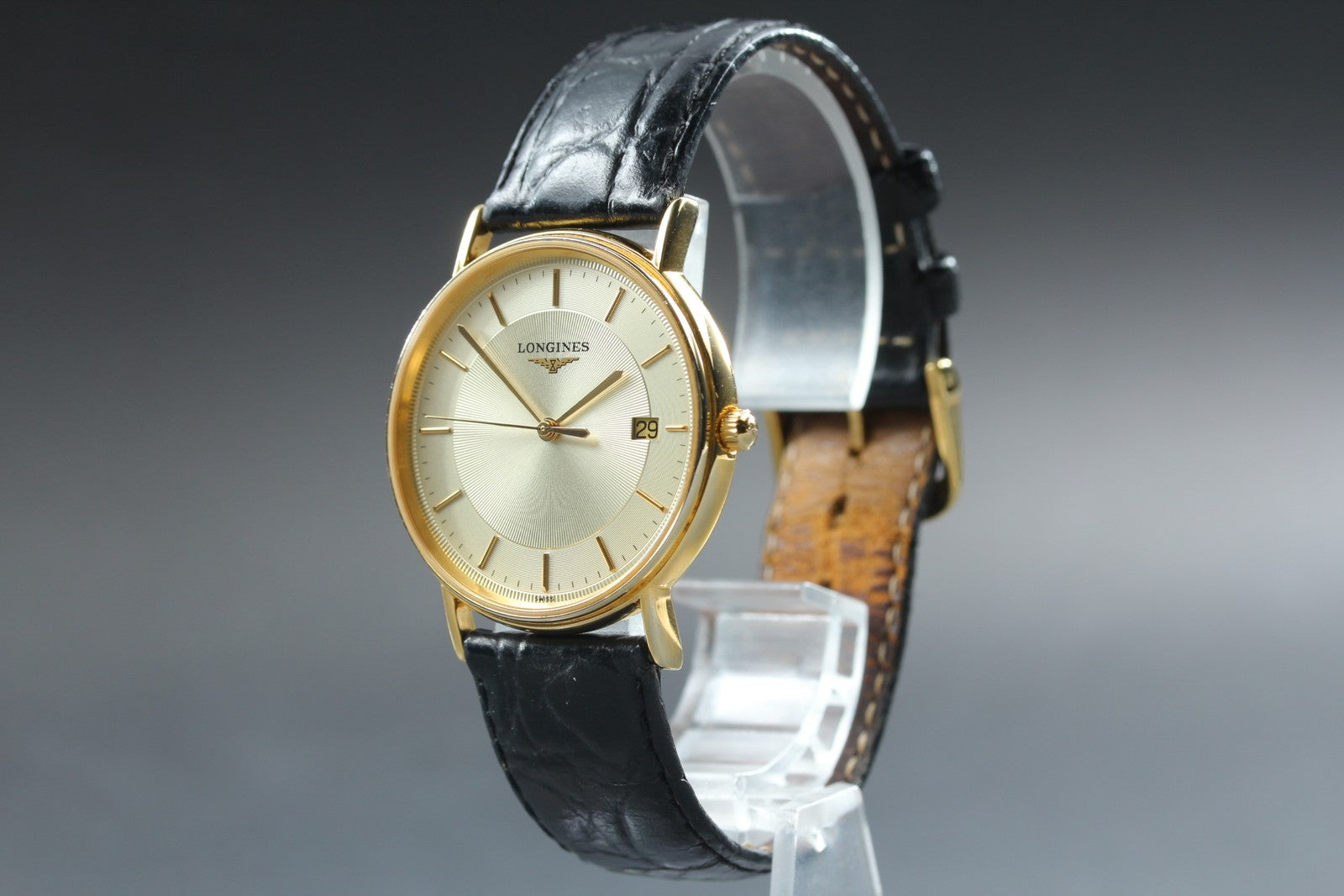 Vintage LONGINES Grand Classic L4.720.2 Quartz Gold Men's Watch 32mm From JAPAN