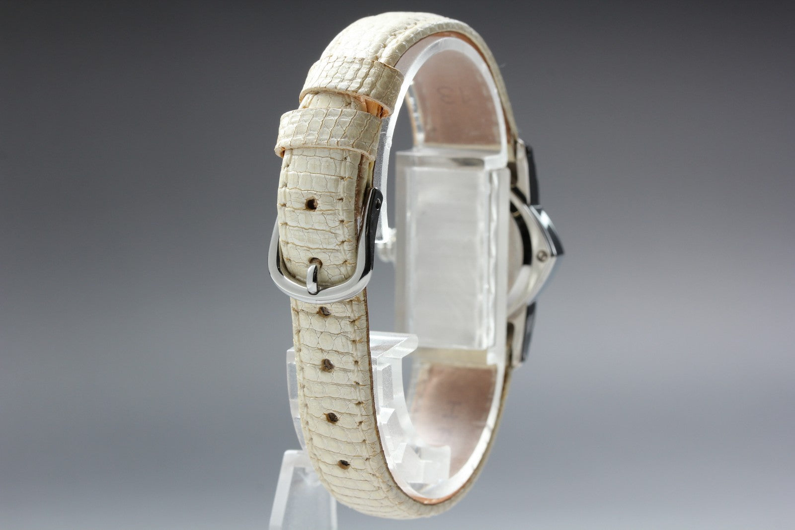 New Batt Hamilton Ventra H242111 Quartz Shell Dial Women's Watch 24mm JAPAN Box