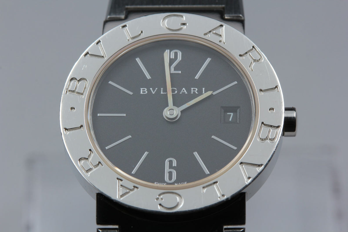 New Batt BVLGARI BB26SS Black Dial Quartz Date Women's Watch 26mm Used JAPAN