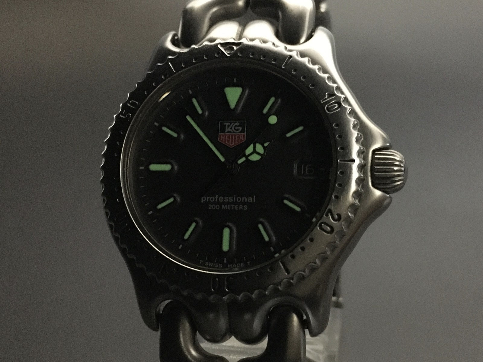 TAG HEUER SEL Professional S99.213K Quartz Gray Dial Men's Watch 33mm JAPAN