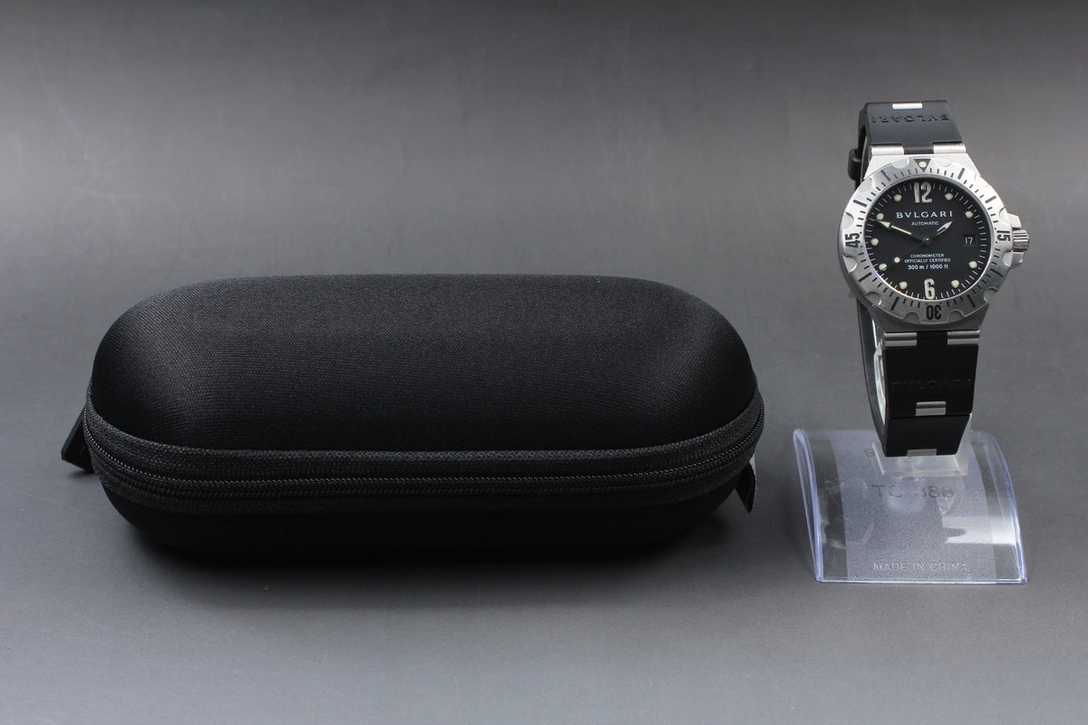 BVLGARI Diagono Scuba SD40S Date black Dial Automatic Men's Watch JAPAN
