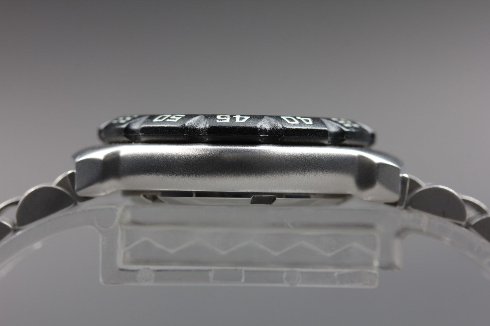 Vintage TAG Heuer Formula 1 WA1418 White Quartz Women's Watch 28mm From JAPAN