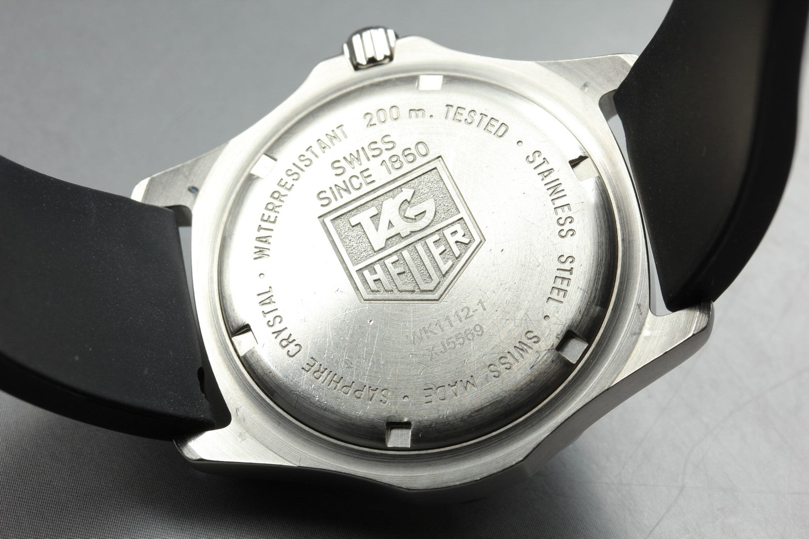New Batt Vintage TAG HEUER Professional WK1112-1 Quartz Men's Watch 39mm JAPAN