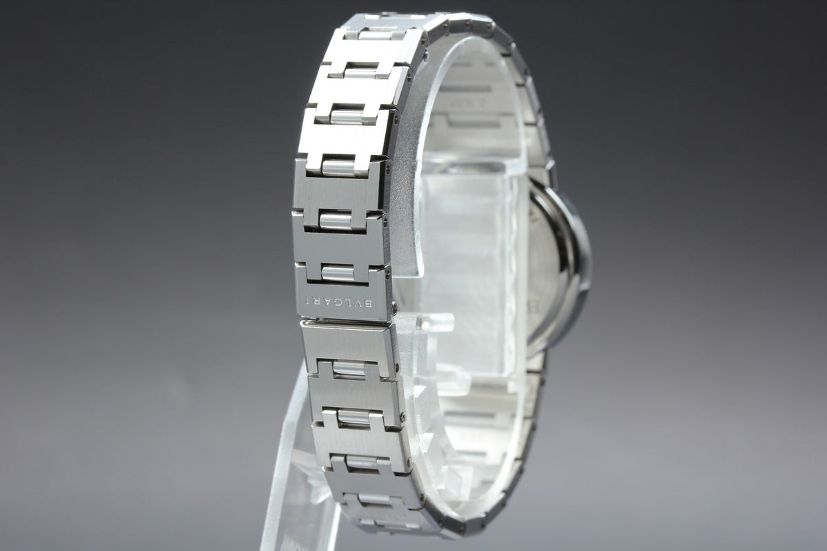 New Batt BVLGARI BB26SS Black Dial Quartz Date Women's Watch 26mm Used JAPAN
