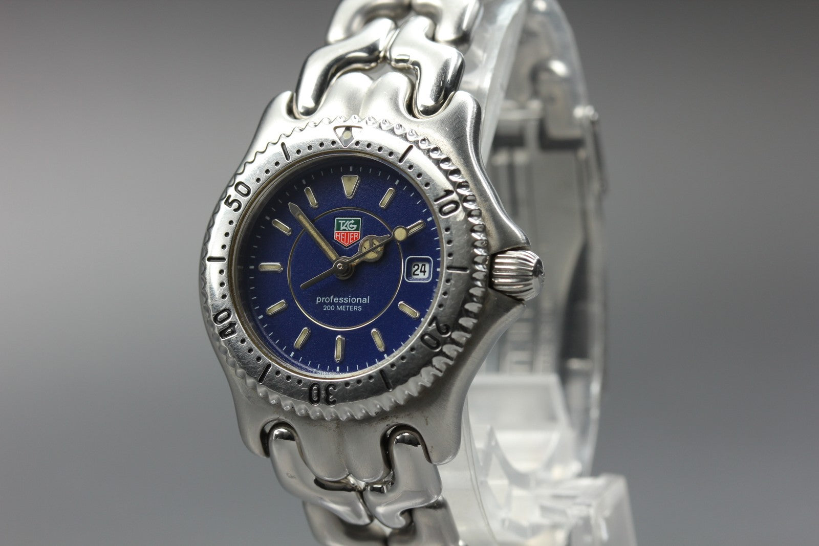 Vintage TAG Heuer SEL WG131A Quartz Blue Dial Women's Watch 28mm JAPAN