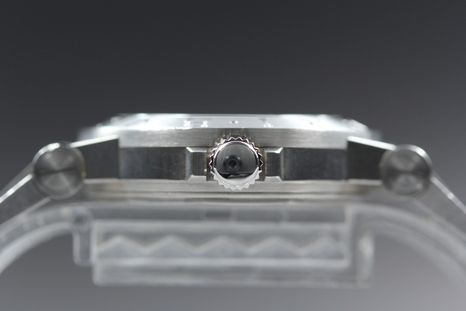 New Batt BVLGARI Diagono Sports LCV29S White Quartz Ladies Watch 29mm JAPAN