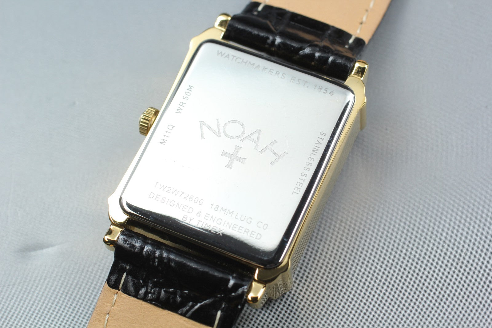 NOAH × TIMEX Sun and Moon Watch TW2W72800 25mm Gold Black Men's Quartz Watch