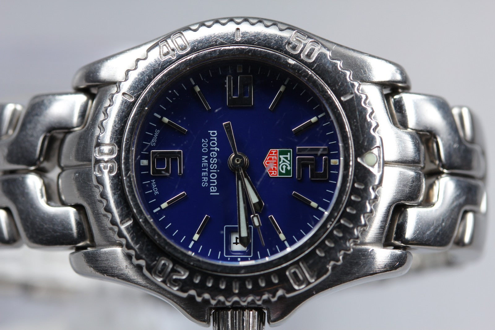 TAG Heuer Professional WT1413 Quartz Blue Dial Women's Watch 26mm JAPAN Box