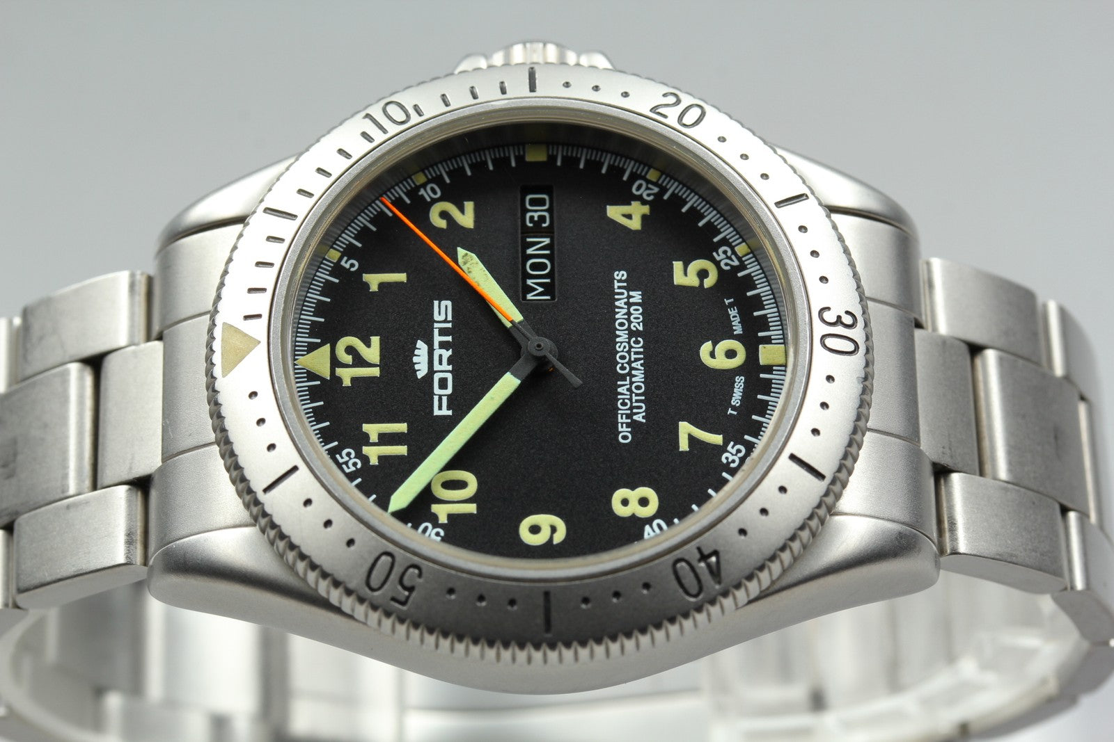 FORTIS Cosmonauts 610.22.158 Automatic Black Day/Date Men's Watch 39mm JP Exc+4