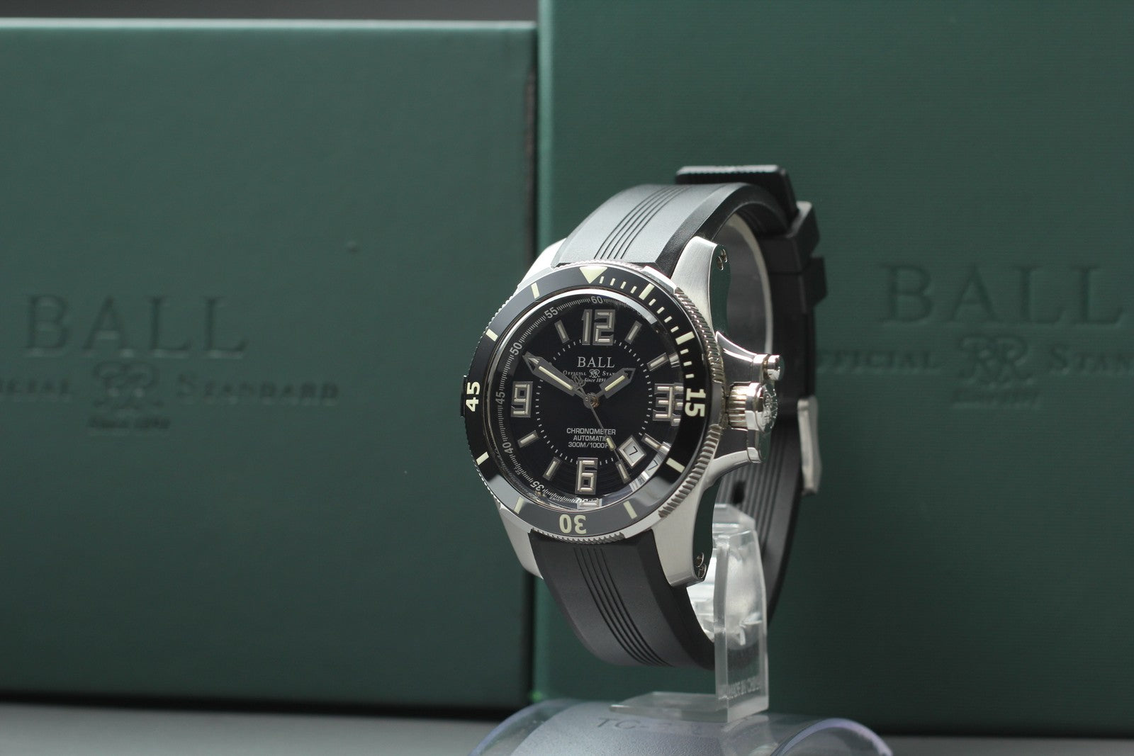 N MINT*Box BALL Watch Engineer Hydrocarbon DM2136A Black Automatic Men's Watch