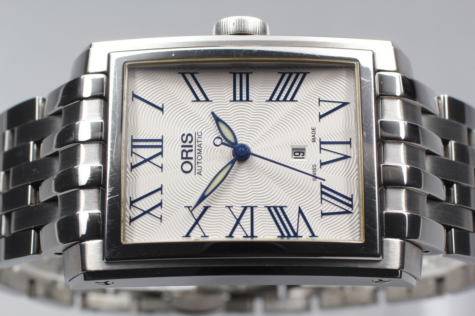 7982008