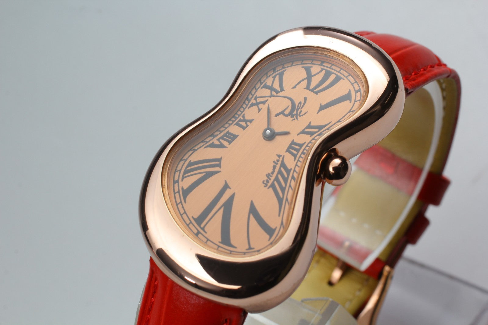 Salvador Dali softwatch 022146 Gold Red 26mm Exaequo Unisex Quartz Watch