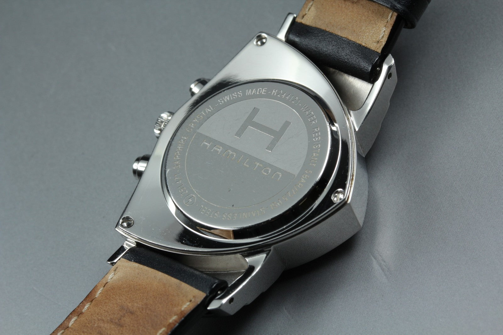 New Batt Hamilton Ventura H244121 Chronograph Quartz Men's Watch 32mm JAPAN Box