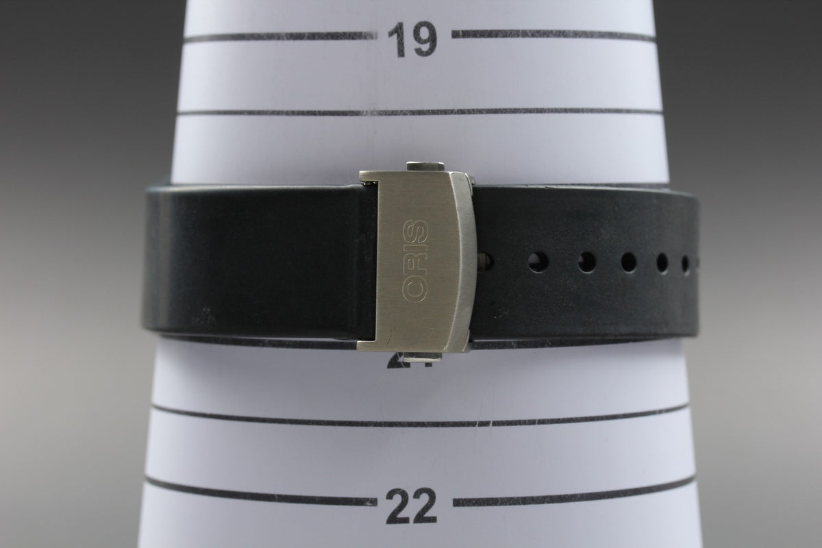 ORIS TT3 7589 Day Date Titanium Green Dial Black 44mm Automatic Men's Watch