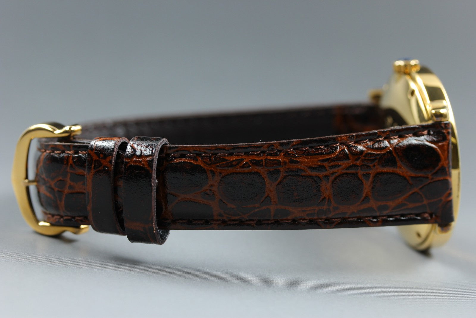 Vintage Cartier Must de Cartier Ronde 1810 1 Gold Brown 32mm Unisex Quartz Watch