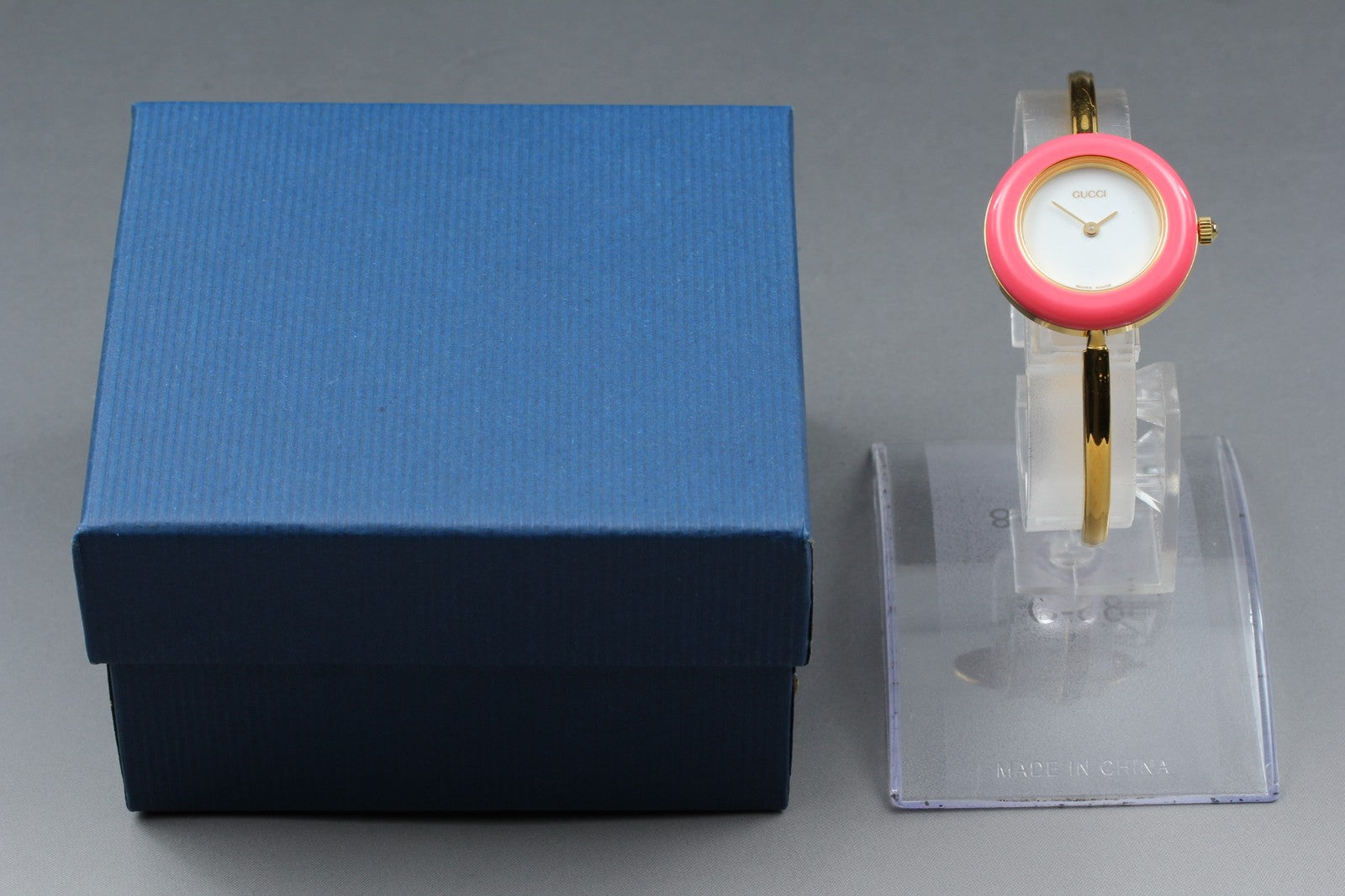 Vintage Gucci Change Bezel 11/12.2 Pink Bezel Gold Women's Quartz Watch