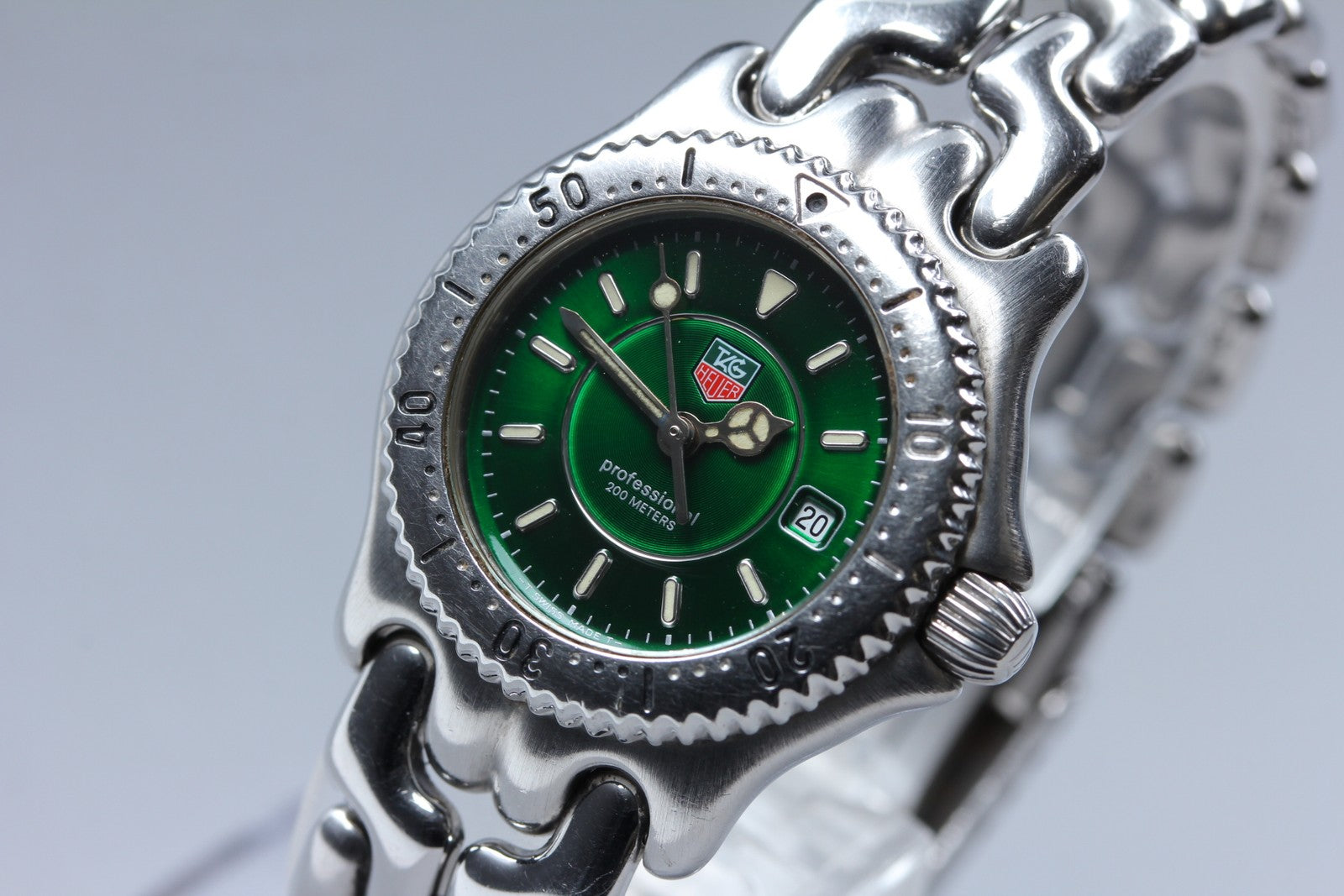 TAG Heuer SEL WG131E Green Dial Quartz Date Women's Watch 27mm JAPAN Exc+5