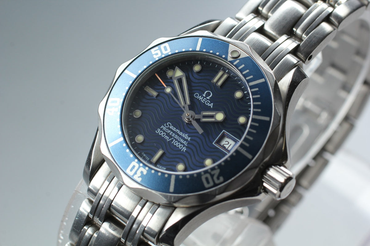 New Batt OMEGA Seamaster Cal.1424 Quartz Blue Women's Watch 28mm JAPAN Box