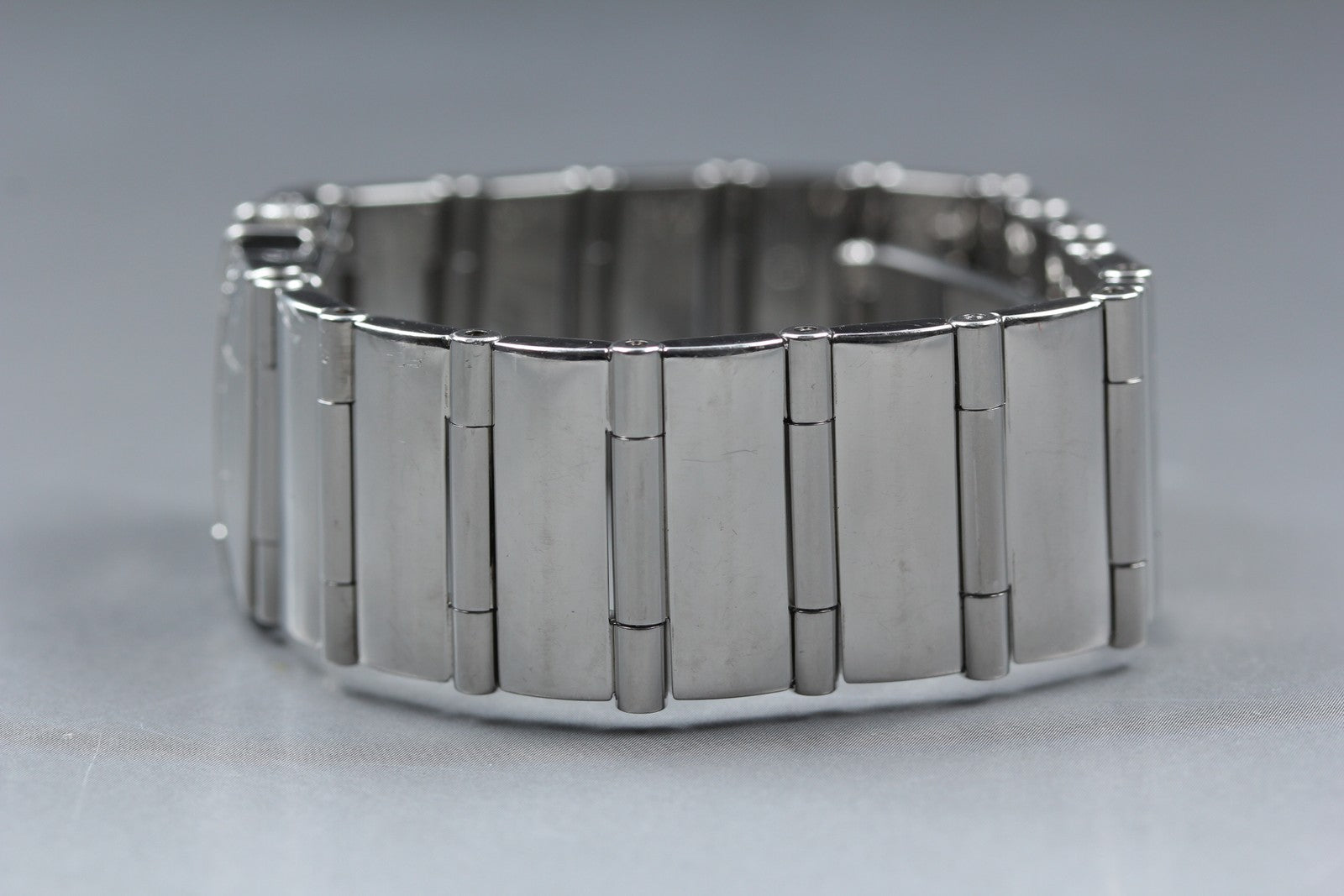 New Batt OMEGA Constellation Carre Quadra Cal.1376 1528.36 Quartz Women's Watch